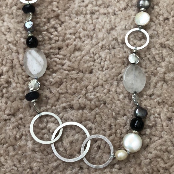 Stella and Dot Statement Necklace - Picture 4 of 4